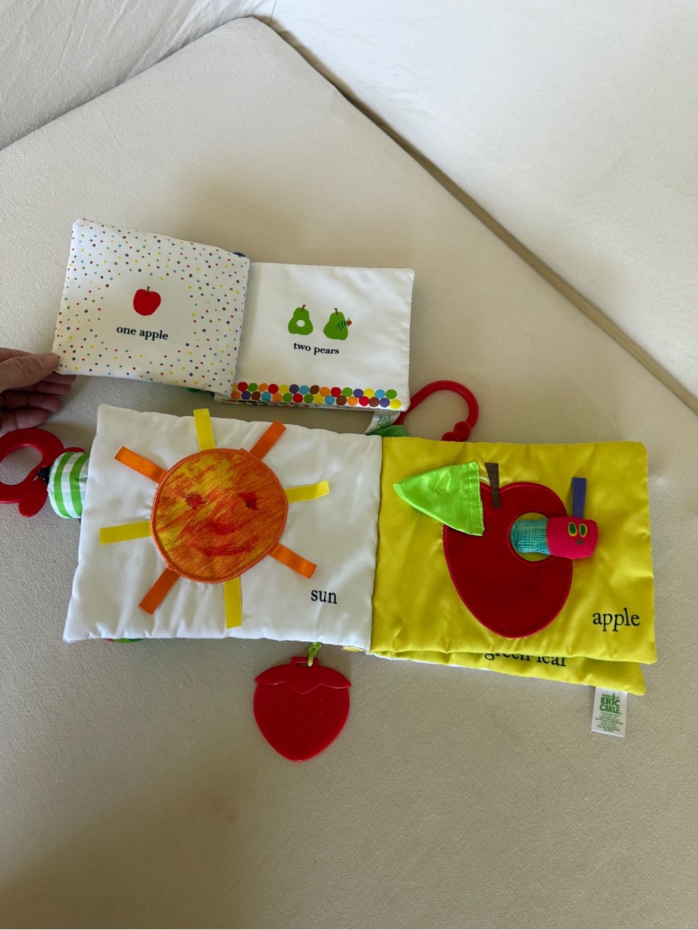 The Very Hungry Caterpillar 5 piece lot Baby soft book rattle toy tether toy - Picture 6 of 13